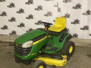 John Deere D140